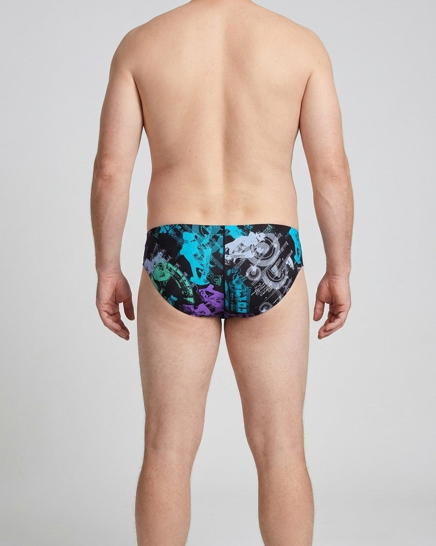Men's Seamless Low-Rise Silky Microfibre Briefs – worn, back view