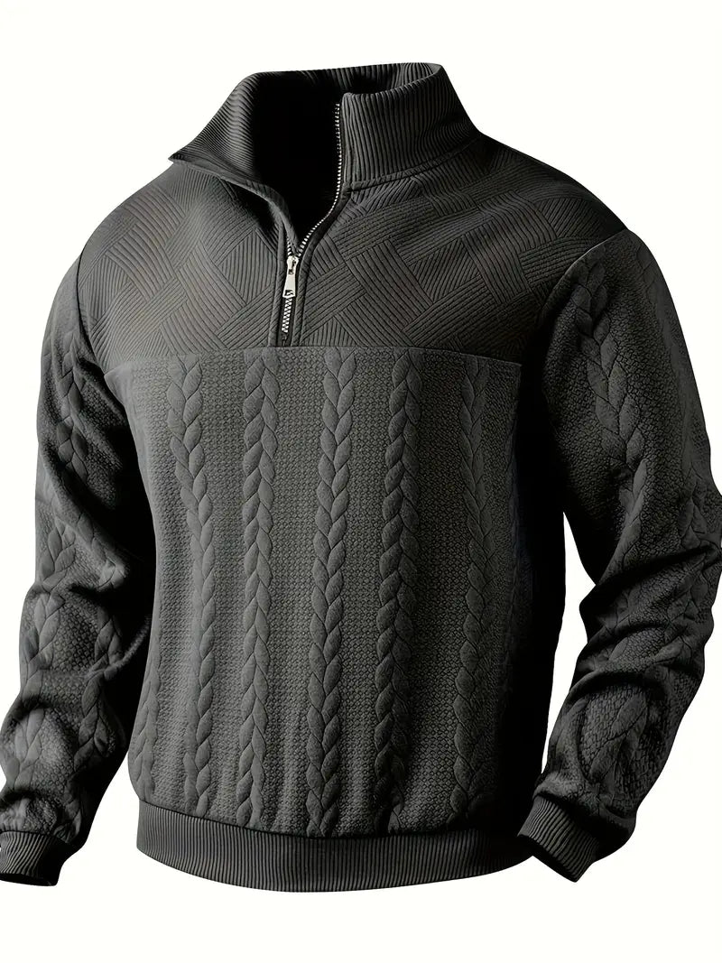 Camisola de malha entrançada preta com meio fecho, vista de frente