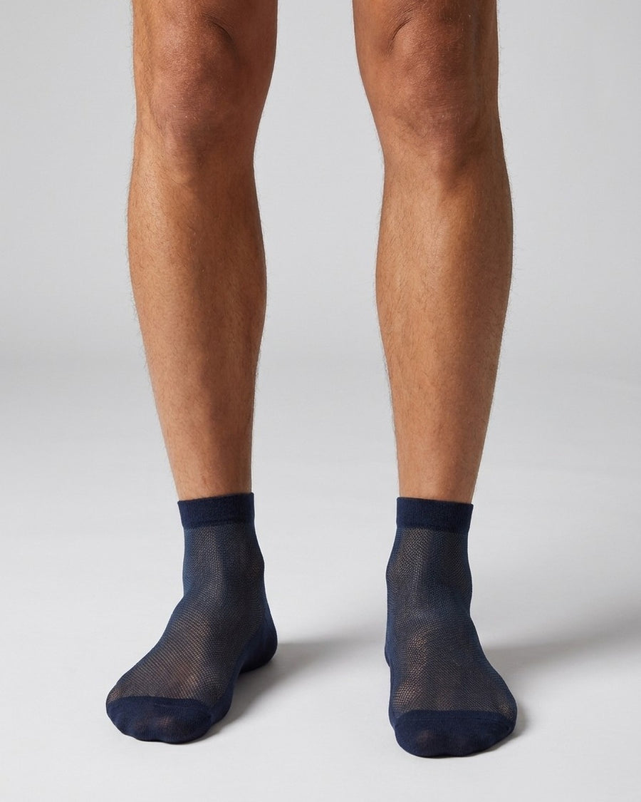 Men's Thin Ankle Socks – worn, front view
