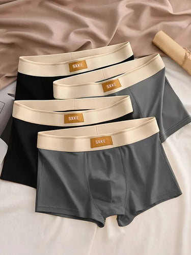 SET DI 4 PANTALONCINI DA UOMO COMODI E TRASPIRANTI