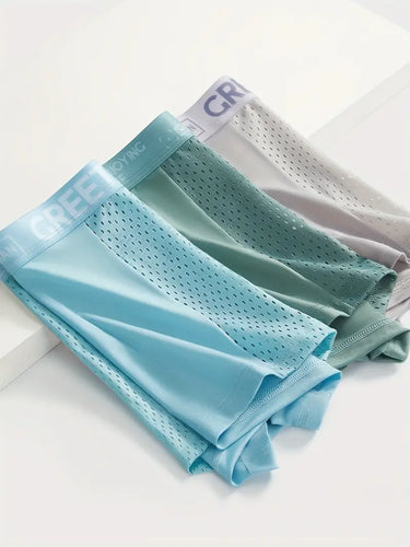SET DI 4 BOXER DA UOMO CONFORTEVOLI E ANTIBATTERICI
