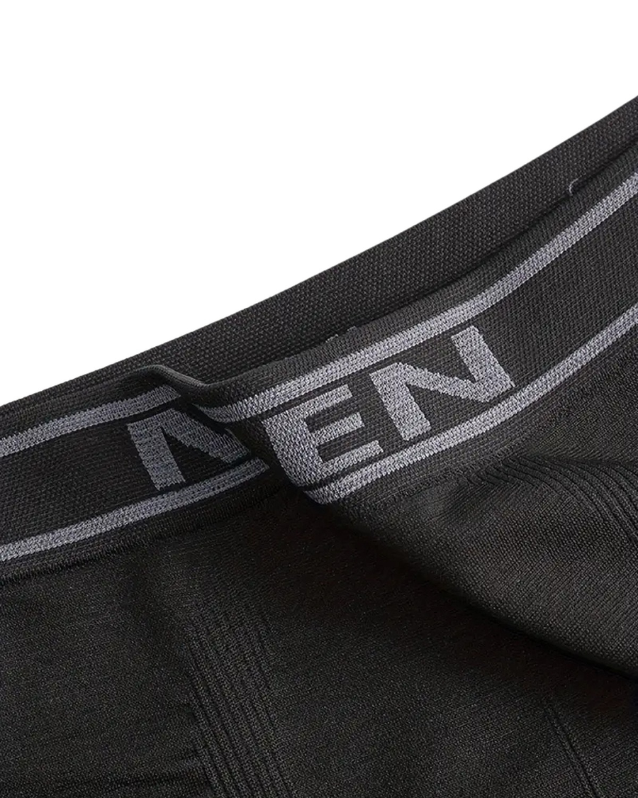 Men's Seamless Boxer Briefs with Side Bands – close-up of the waistband